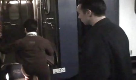 2 سکی پسر با پسر besoffene fick schlampen verirren sich an der hoteltuer