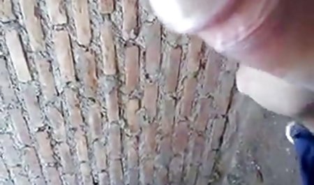 بانوی سونیا در کفش پاشنه بلند ، گارنت و سکس پسر ها شورت!